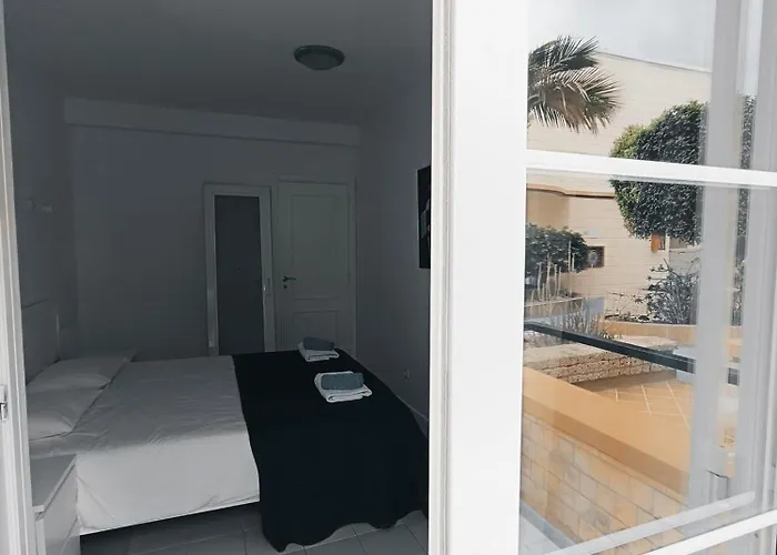 Fanabe - Costa Adeje, Yucca Park Адехе